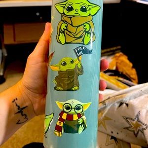 Custom cups and tumblers